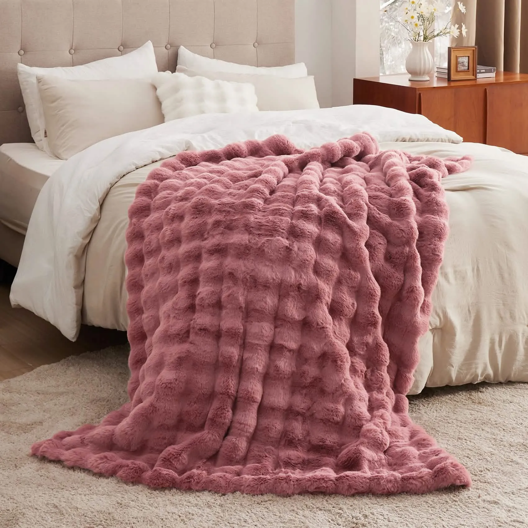 Ultra-Plush Bubble Faux Fur Blanket