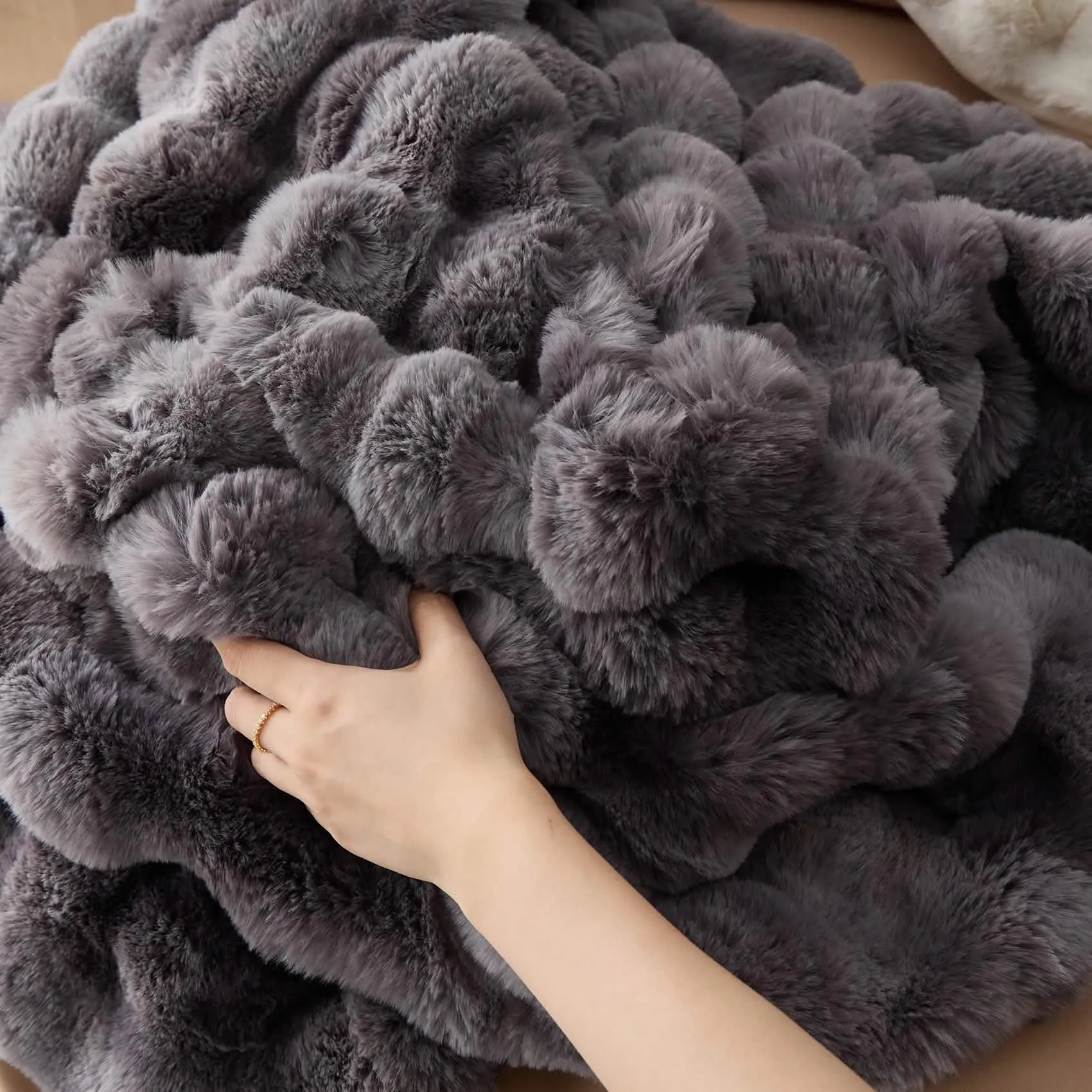 Ultra-Plush Bubble Faux Fur Blanket