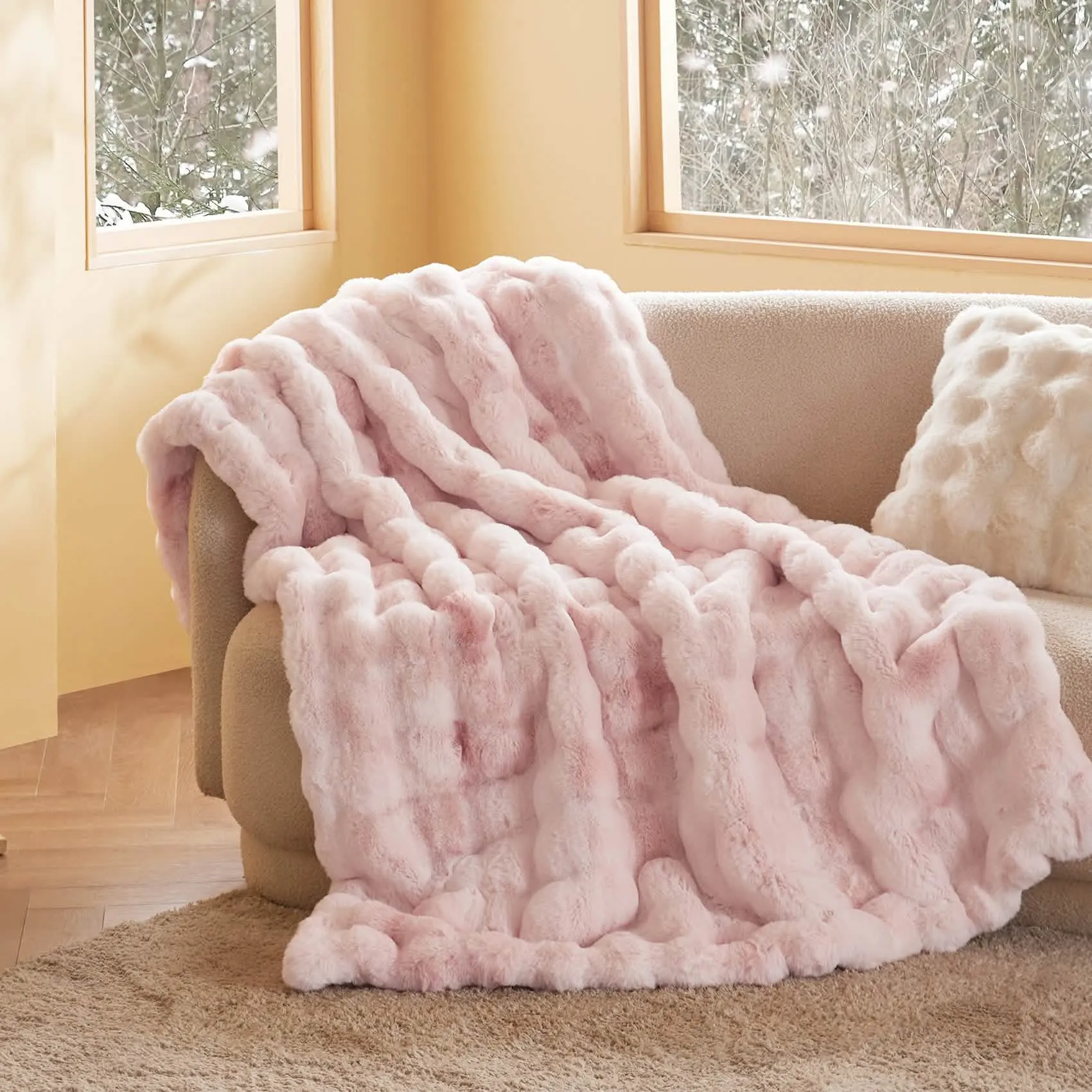 Ultra-Plush Bubble Faux Fur Blanket