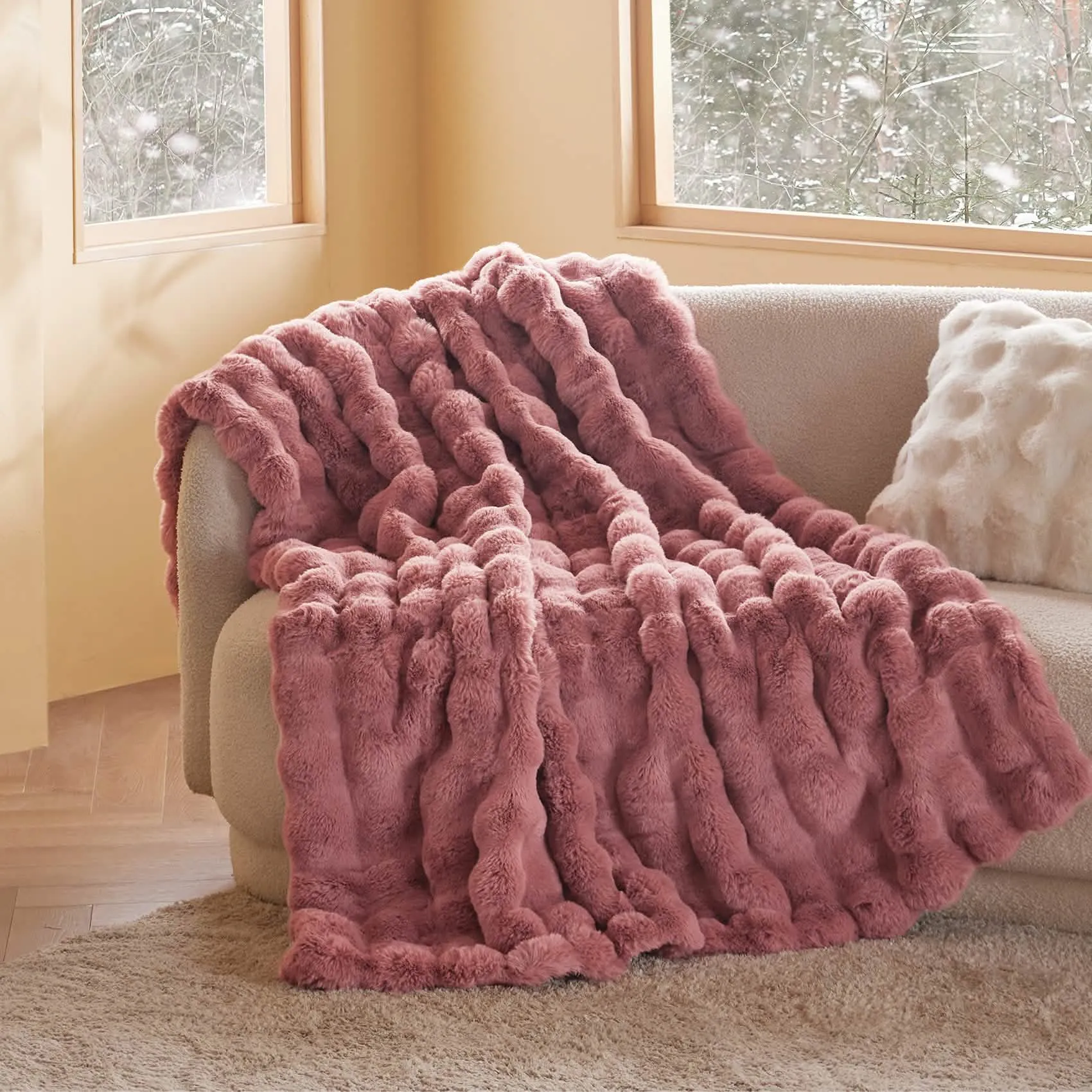 Ultra-Plush Bubble Faux Fur Blanket