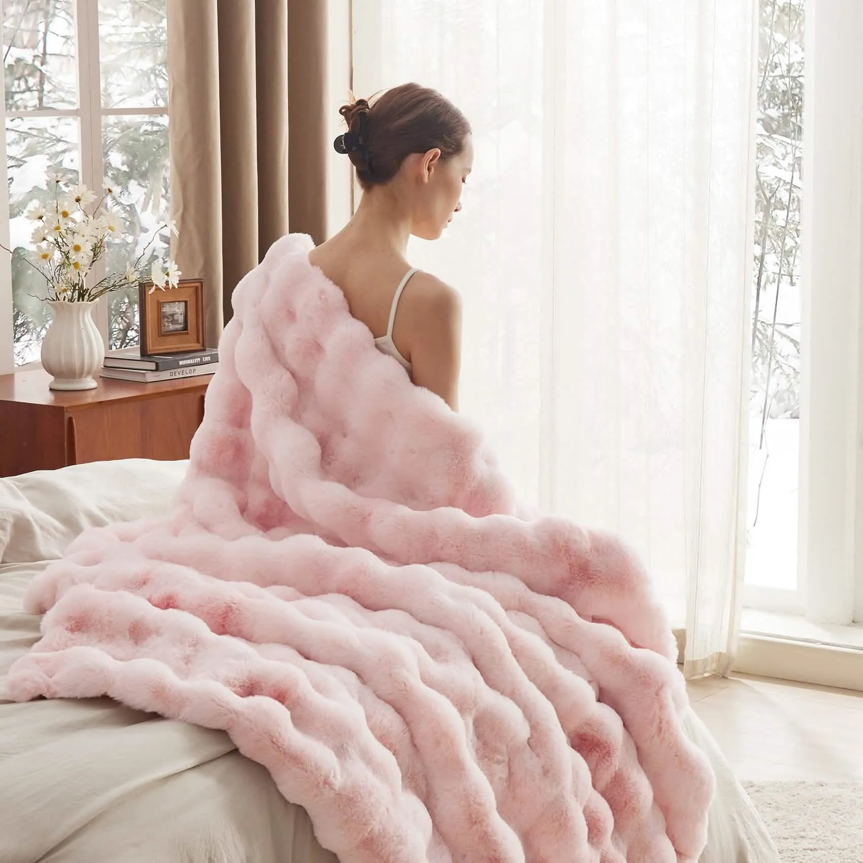 Ultra-Plush Bubble Faux Fur Blanket